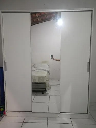 Guarda roupa casal