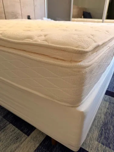 Cama Umaflex Italia Usada Em Perfeito Estado