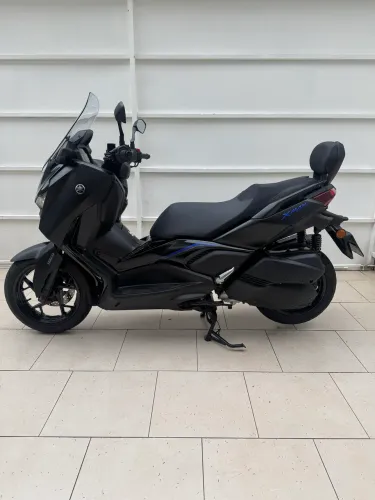 Yamaha X Max 300 conect 