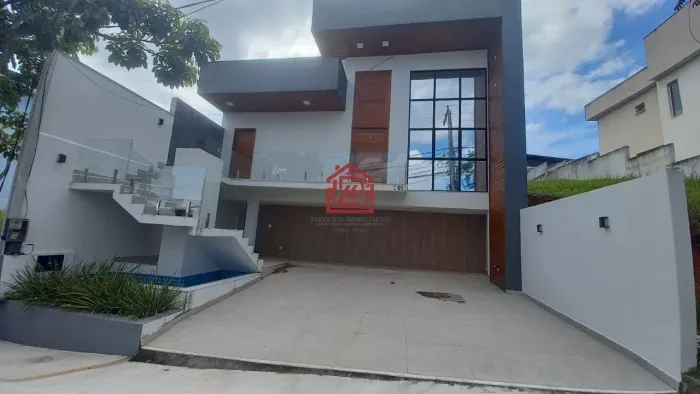Casa em Lagoa, Macaé: 3 Dormitórios, 226m² e Venda/Locação
