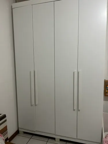 Guarda Roupa usado 4 Portas 1,44m Rimo Paranoá
