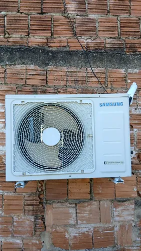 Vendo ar condicionado 18.000 btus não está gelando