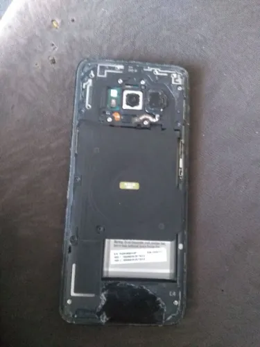 Vendo Samsung si tela quebrada para peça 