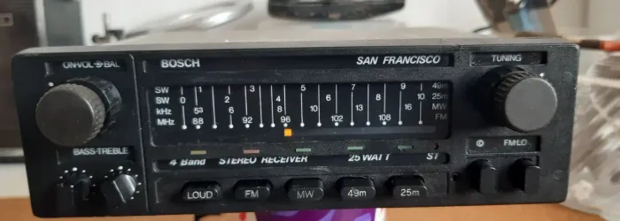 RADIO Automotivo Bosch San Francisco 