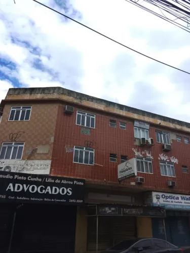 Terraço com 135m2 no Centro de Nilópolis