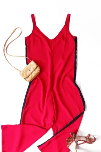 Macacão Feminino Longo Alças Vermelho, Veste 40, Seminovo