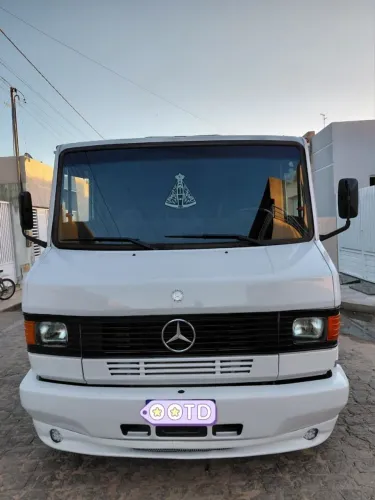 Mercedes 710  
