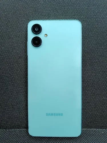 Celular Samsung A06 