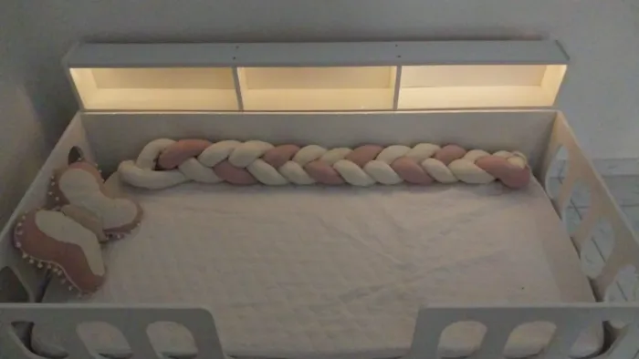 Cama Montessoriana Led com Nicho + Colchão