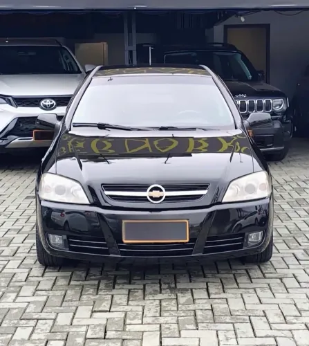 Chevrolet Astra Advant. 2.0 MPFI 8V Flexp. 5P Aut. 2011