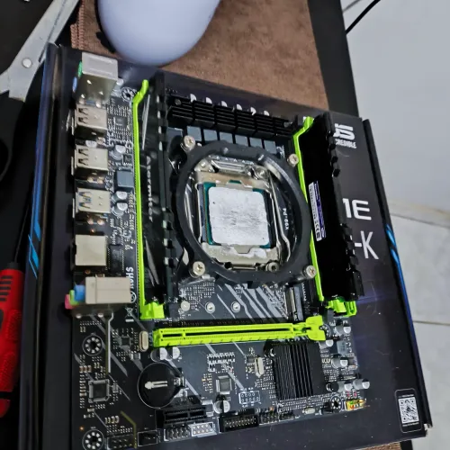 Kit xeon e5 2640 v3 + 32gb ram ddr4 3200mhz