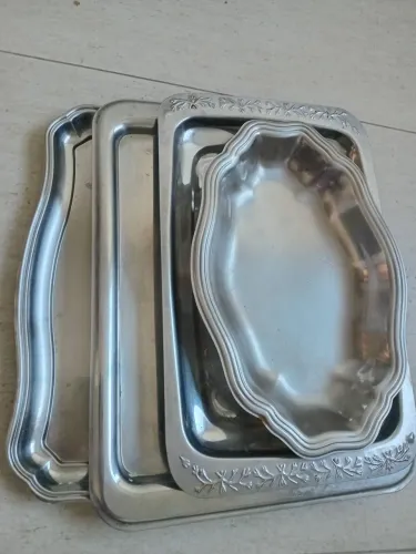 Kit com 4 bandejas de inox  seminnovas