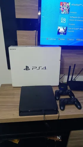 PS4 slim