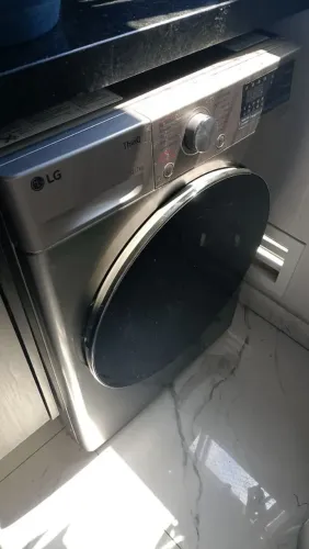 Máquina lava e seca