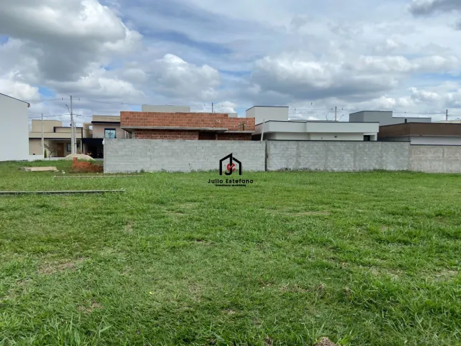 Terreno c/ área de 268,00m² no Residencial Bosque do Imperador em Pindamonhangaba