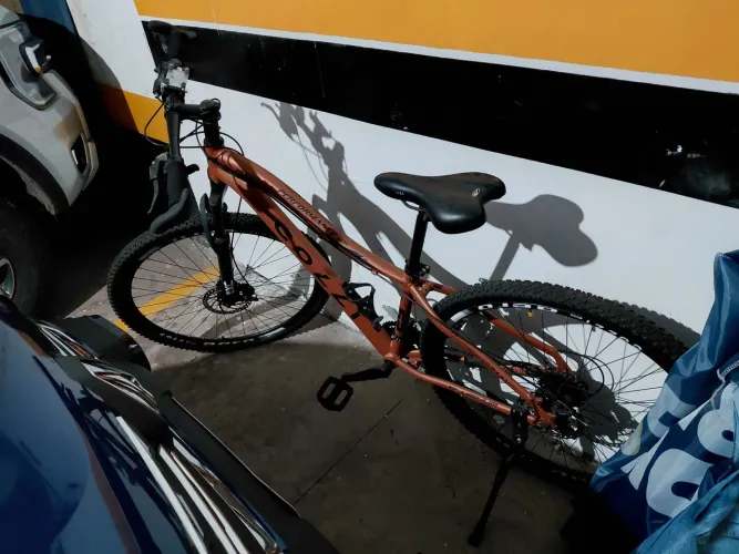 Bicicleta aro 29 com marcha