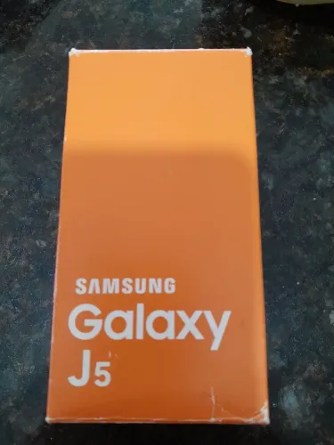Samsung j5
