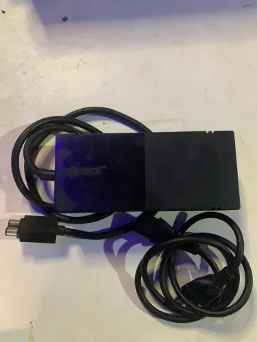 Fonte Xbox - conserto ou retirada de peças (Leia)
