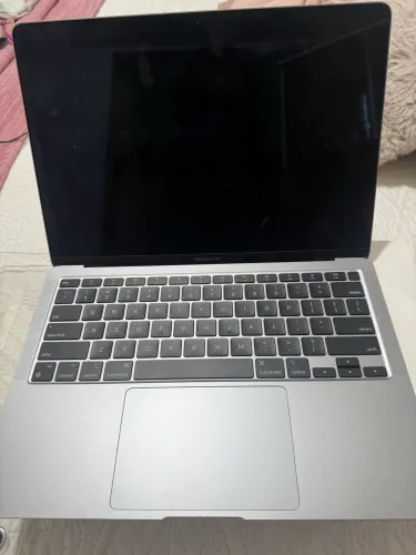 MacBook Air M1