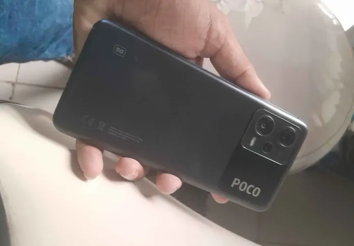 Poco x5 