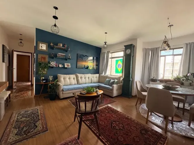 Apartamento à Venda