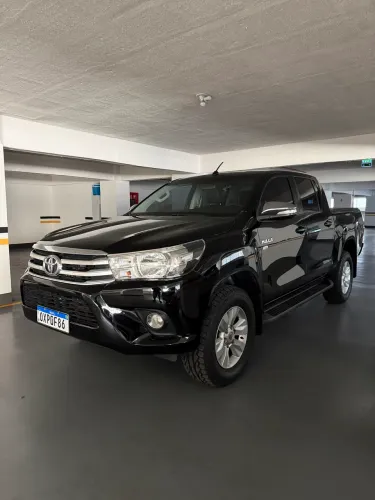 Toyota Hilux CD SRV 4X2 2.7 Flex 16V Aut. 2017