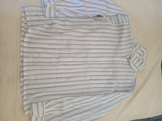 Camisa social masculina com manga comprida