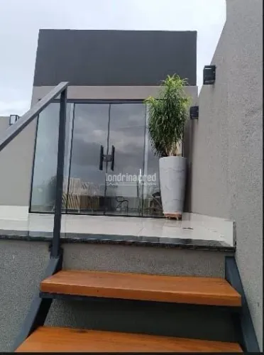 Casa à Venda em Jardim Vitória, Cambé - PR