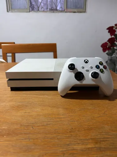 Xbox one s 1TB