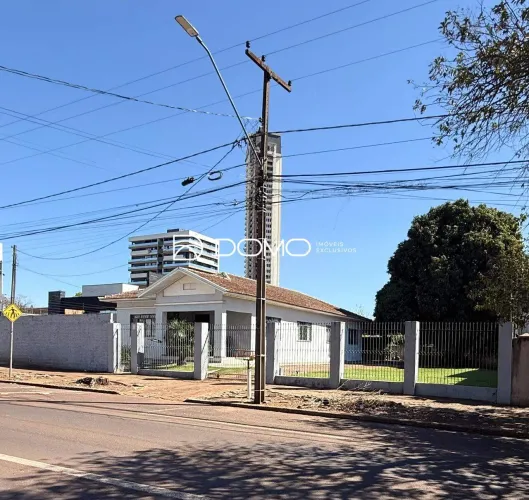Terreno de 840 m² à venda no Centro de Cascavel Residencial ou Comercial