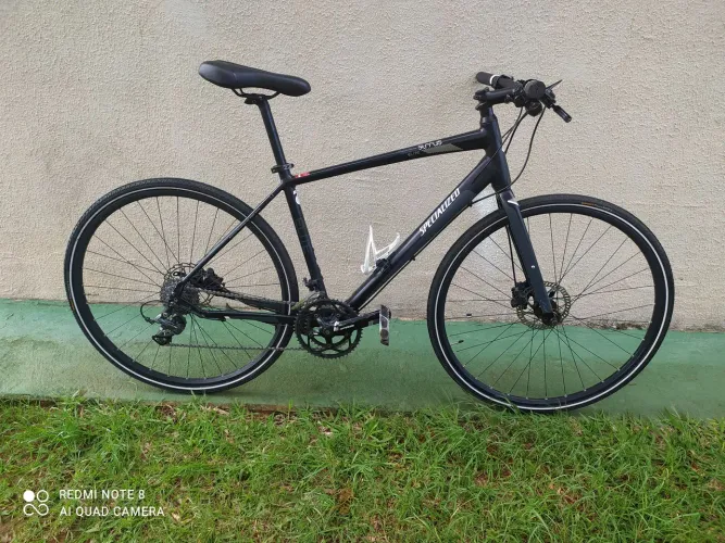 Bike Specialized sirrus elite 