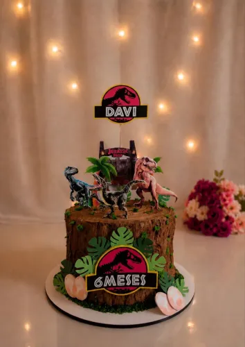 Bolos personalizados e doces artesanais