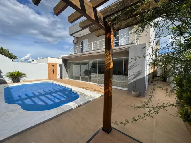 Casa para locação condomínio Quinta Ranieri Green em Bauru -SP.