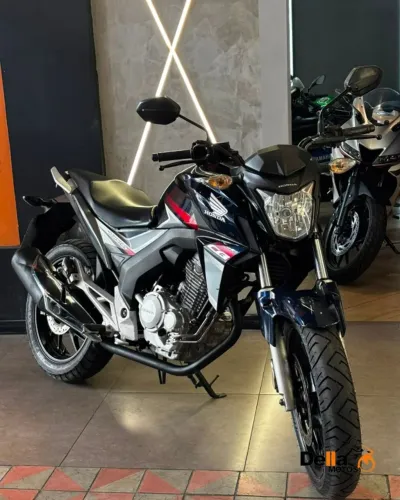 HONDA CB250 TWISTER 2018