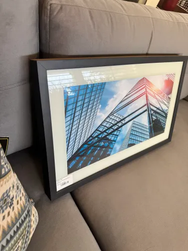 Quadro novo de loja 0,55x0,4 (de 553,00 por 169,00)