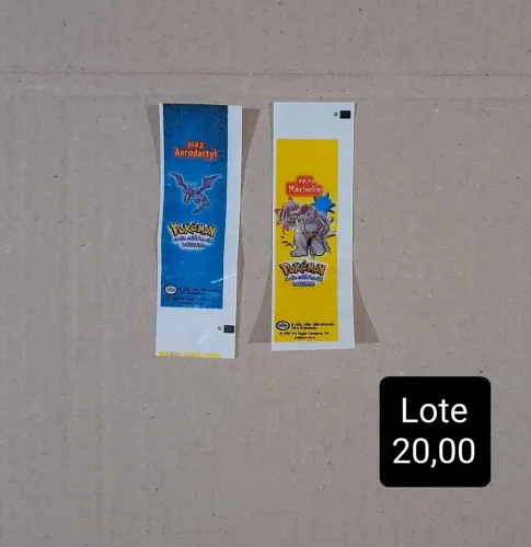2 figurinhas antigas Pokémon
