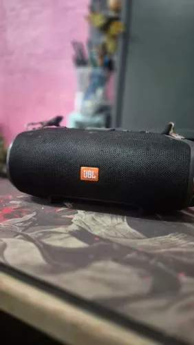 Caixa de som jbl