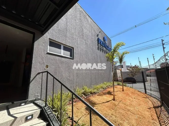 Salas comerciais para alugar em Coworking, 8 e 10 m² por R$ 1.800/mês - Jardim Estoril - B