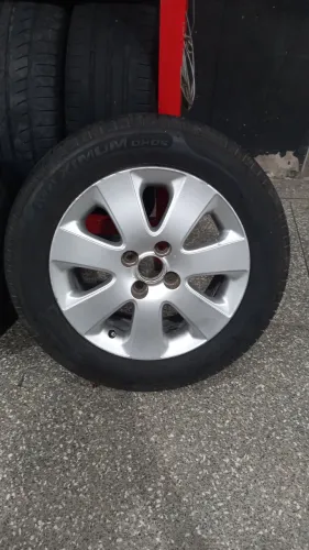 Roda aro 15 original corolla furacão 4x100 semi novas