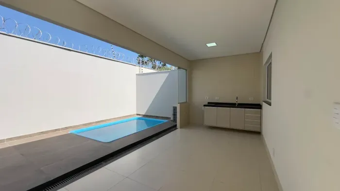 ALUGO CASA COM 3 QUARTOS - PISCINA E ESPAÇO GOUMET - SANTA CRUZ II - Cuiabá/MT