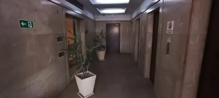 Imóvel para venda possui 587 metros quadrados com 15 quartos em Centro - Rio de Janeiro - 