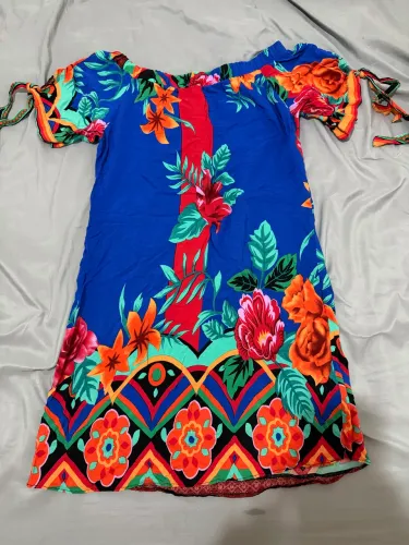 Lote de roupas 