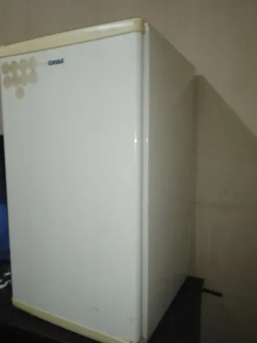Frigobar Consul 120 LT 220 wts 500 reais retirar no local
