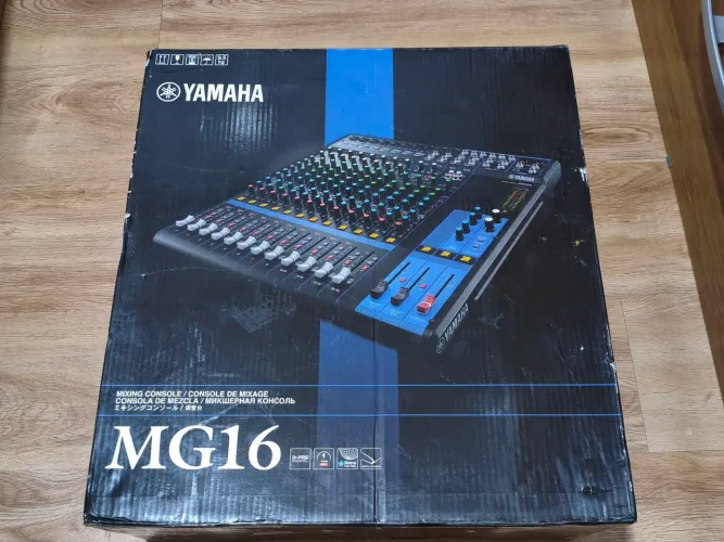 Mesa de Som Yamaha MG16 (NOVA)