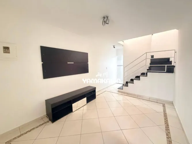 Sobrado com 2 dormitórios para alugar, 90 m² por R$ 2.976,68/mês - Itaquera - São Paulo/SP
