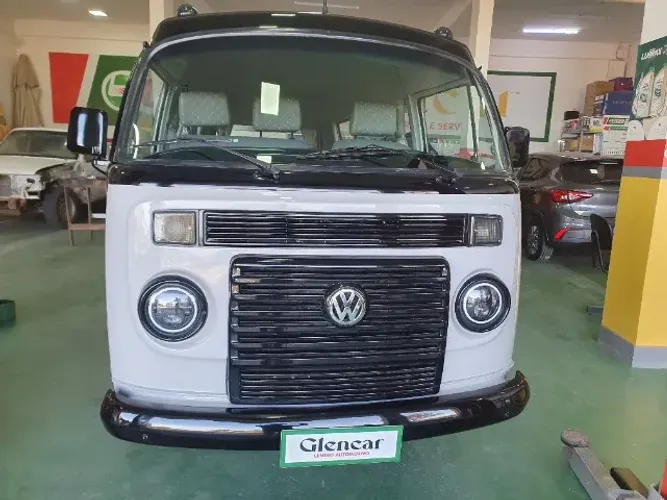 Volkswagen Kombi Standard/ Luxo/ Serie Prata 2002