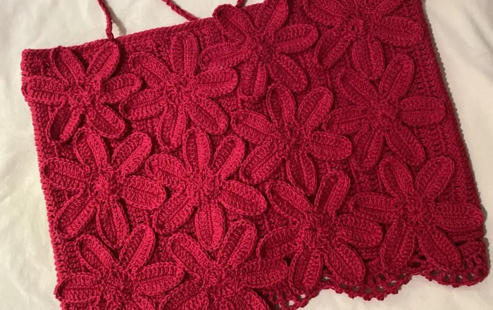 Cropped de flor somente encomenda