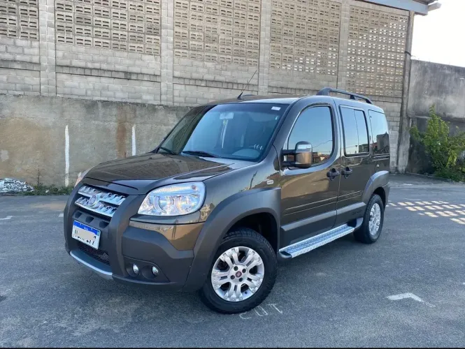 Fiat Doblo Adv/adv Tryon/locker 1.8 Flex 2013