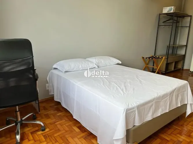Apartamento com 2 quartos disponível para venda no bairro Centro em Uberlândia-MG