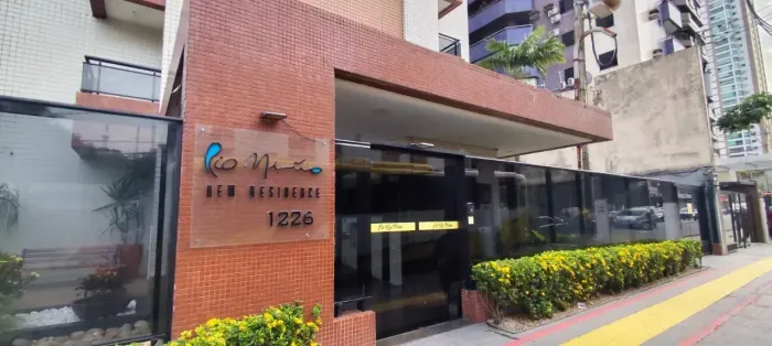 DR. VIANNA ALUGA APARATAMNETO NO EDIF. RIO MIÑO RESIDENCE - NAZARÉ